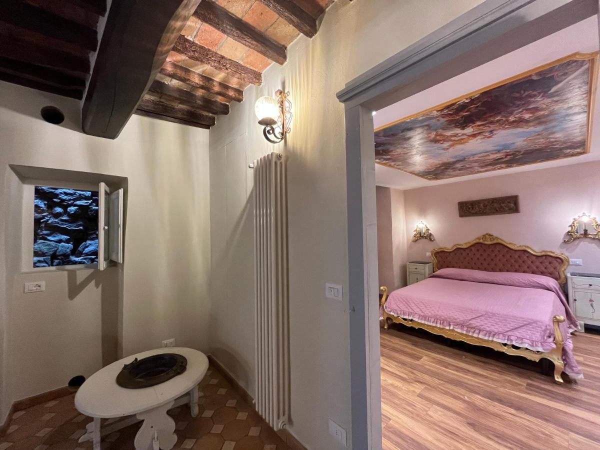 Cortona Suite - The House With Well And The Frescos Palace Exteriér fotografie
