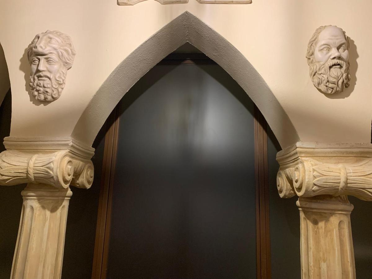 Cortona Suite - The House With Well And The Frescos Palace Exteriér fotografie